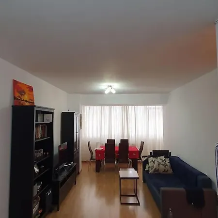Apartament 2 Untold Festival *